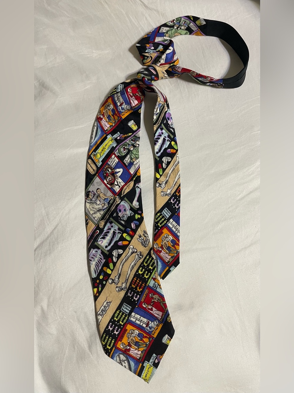 Nicole Miller Vintage Tie 100% Silk 1993 Doctor Physician